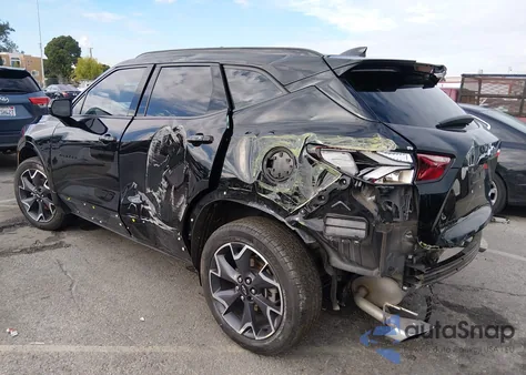 2022 Chevrolet Blazer Fwd Rs z USA, uszkodzony, nr VIN 3GNKBERS4NS141326